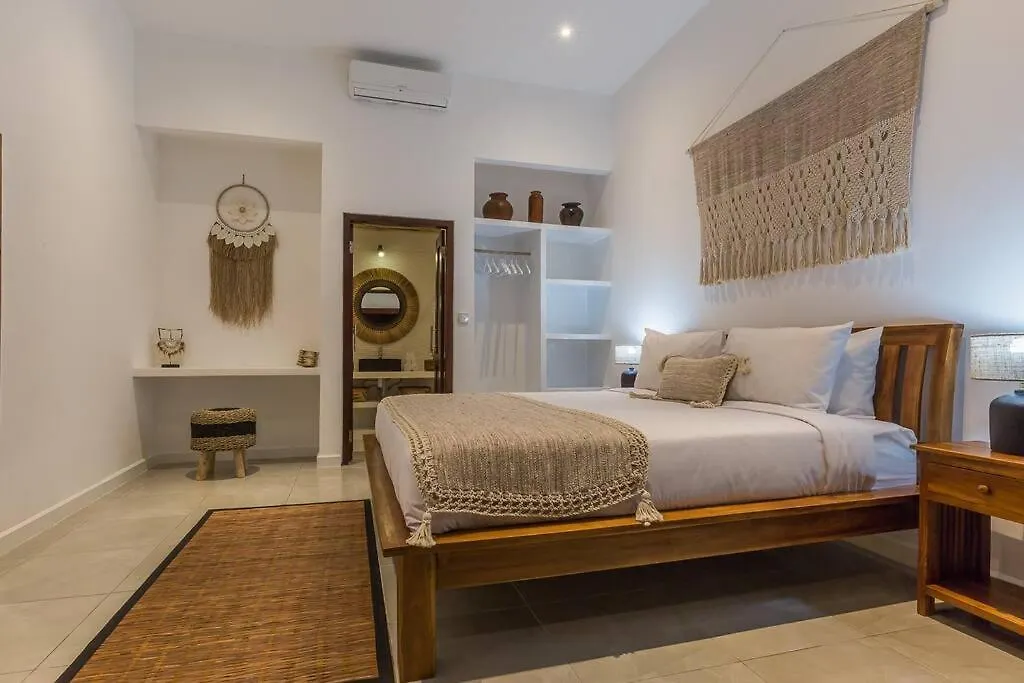 Central 4 Bedr Villa 5Min Walk From Eat Street&Beach Indonesia
