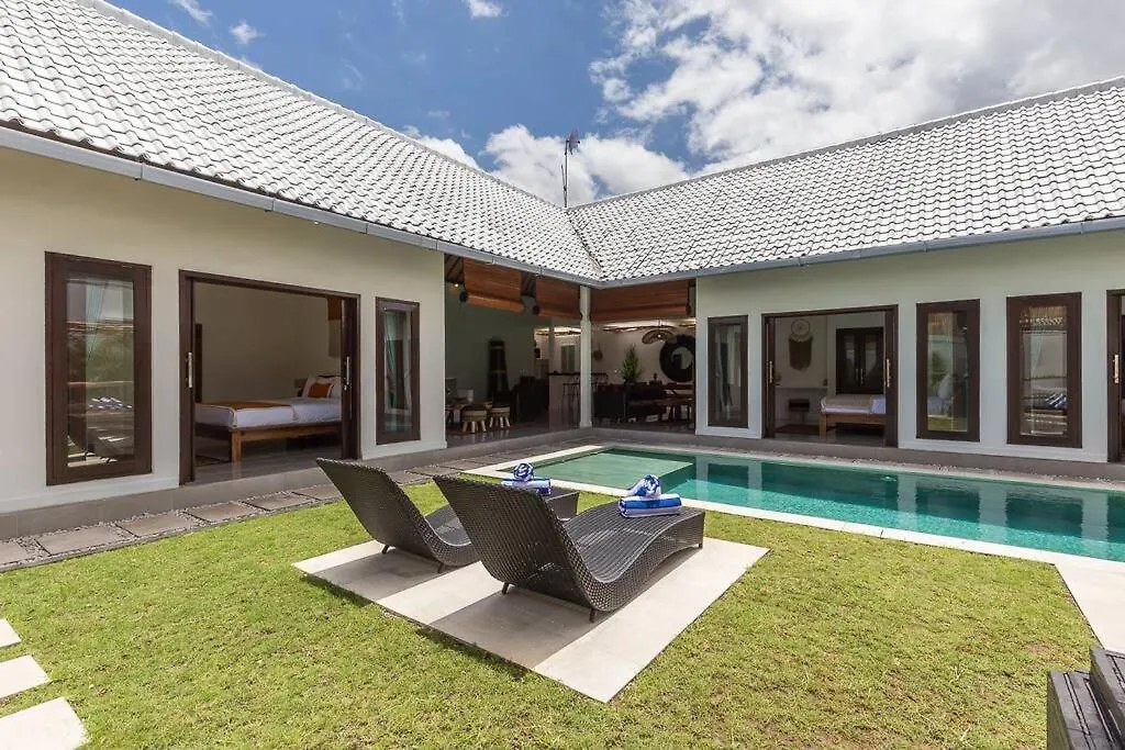 Central 4 Bedr Villa 5Min Walk From Eat Street&Beach