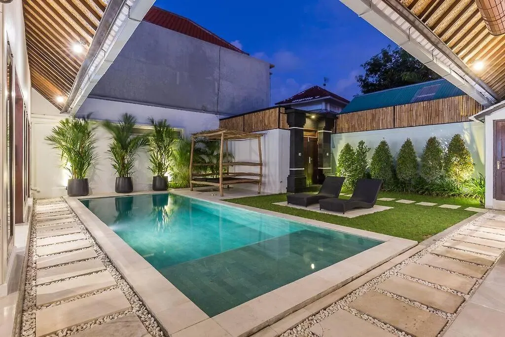Central 4 Bedr Villa 5Min Walk From Eat Street&Beach
