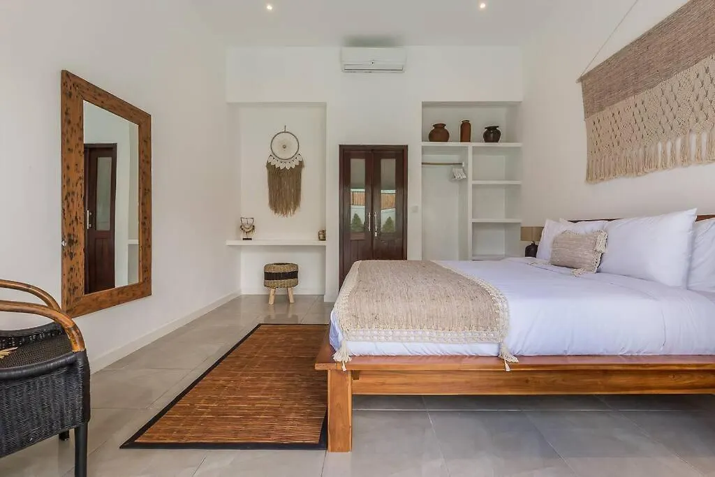 Central 4 Bedr Villa 5Min Walk From Eat Street&Beach